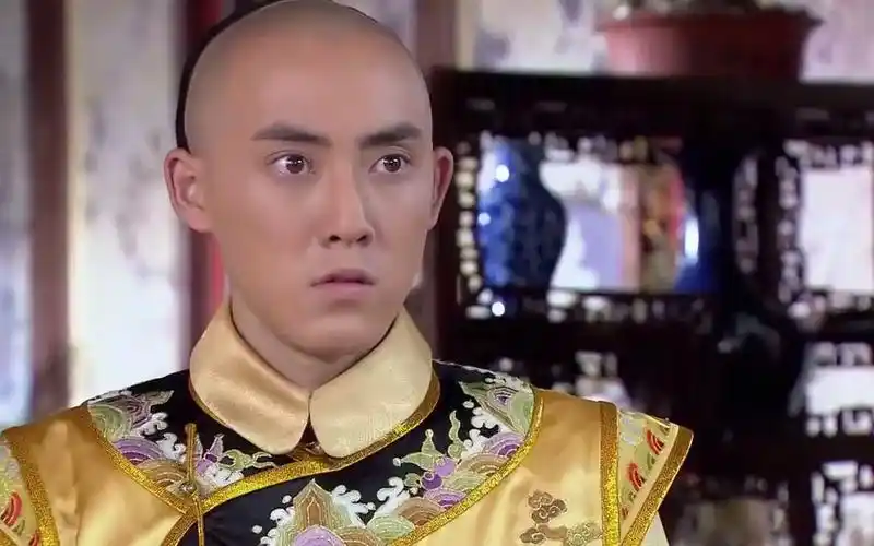 新还珠格格:欣荣终于怀孕,可把愉妃高兴坏了,连五阿哥都激动了