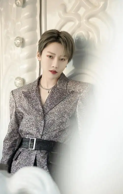 刘雨昕biubiu完整版舞台