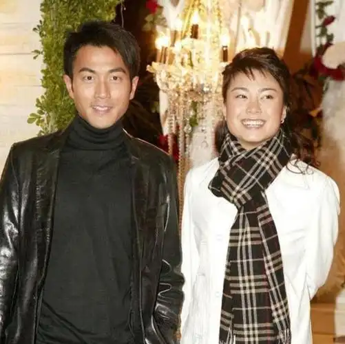 刘恺威前女友都很美,廖碧儿邝文珣各有特色,邝文珣在广州复出