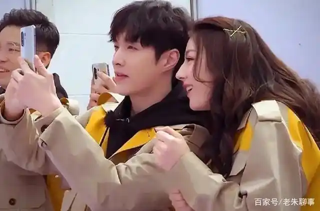 新《极限挑战》开发布会,常驻嘉宾确定,张艺兴,迪丽热巴已离开