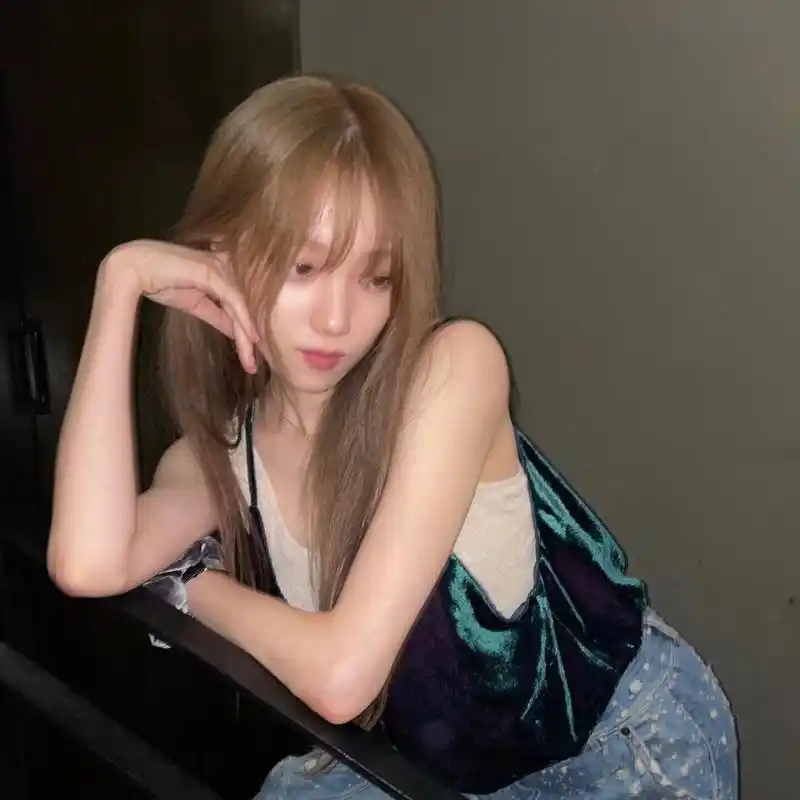 李圣经头像|听说用了能轻松拿捏crush ig:heybiblee