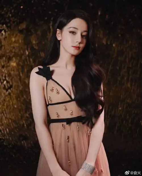 迪丽热巴,刘雨昕,周也,王俊凯