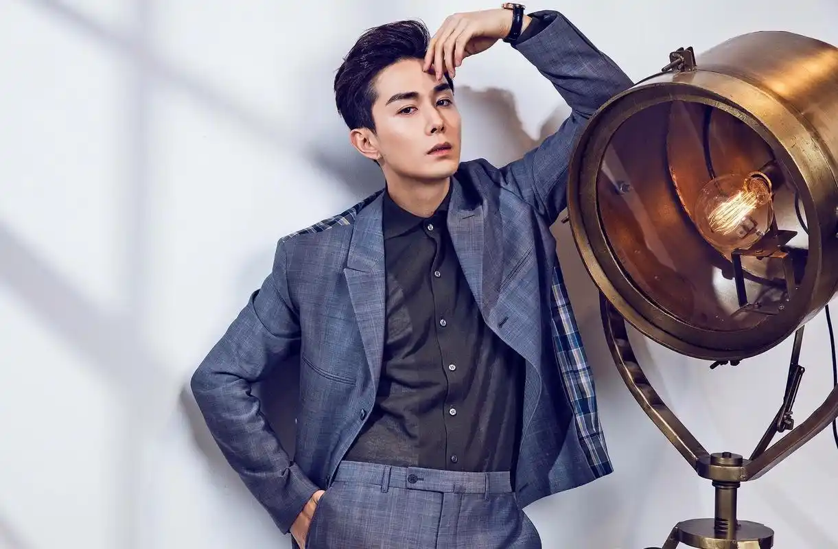 李承铉如今成了沧桑奶爸,你是不是忘了他曾经的霸道总裁范儿?