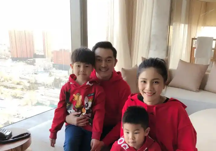 原创沙溢表示和儿子分开了就想在一起就烦竟引起广大网友情感共鸣