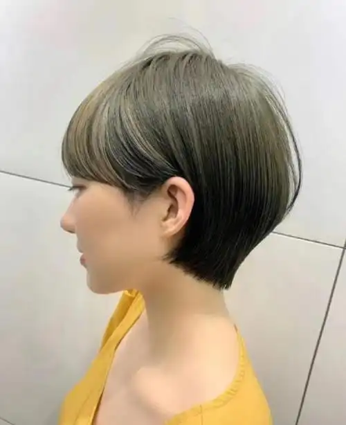 干练利落短发发型时尚流行美出圈