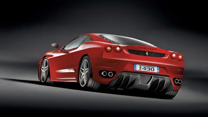 法拉利f430炫酷高清桌面壁纸