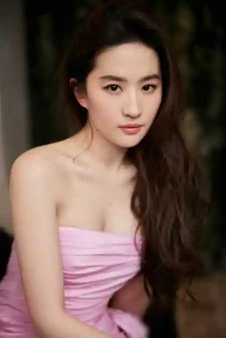 演员|景甜|董洁|赵丽颖|林更新_网易订阅