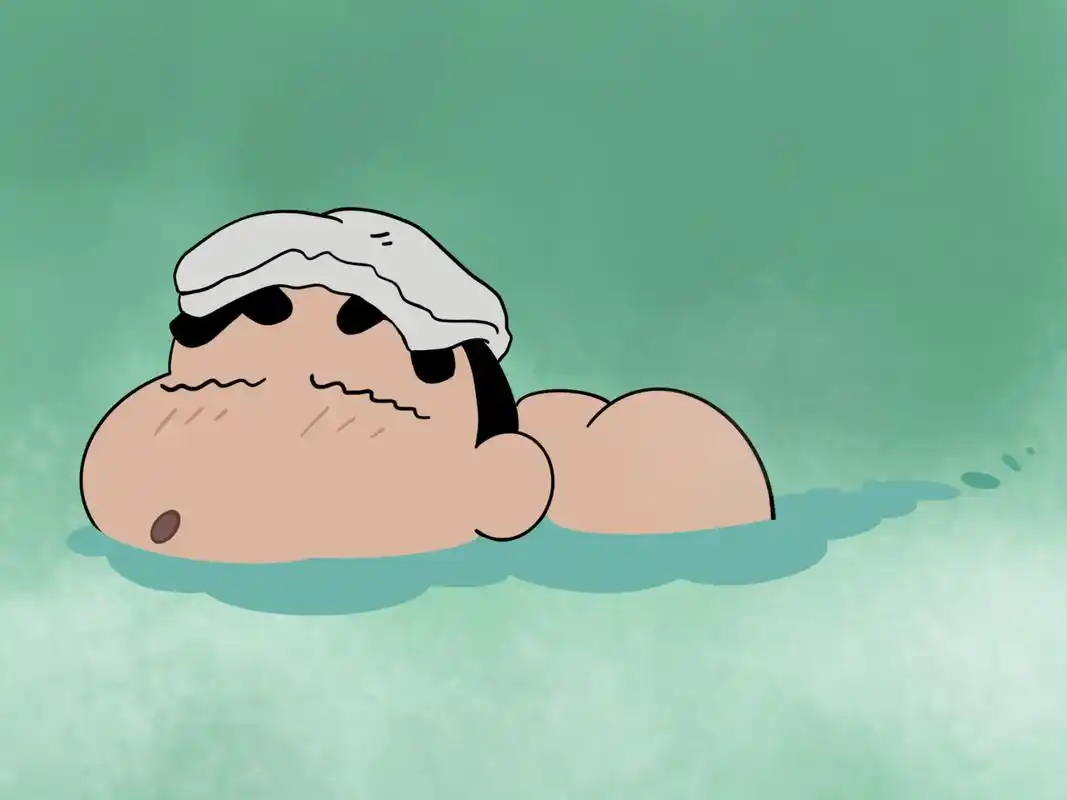 打卡100张蜡笔小新壁纸day 7 今天是露屁屁星人 这个天气也确实很适合