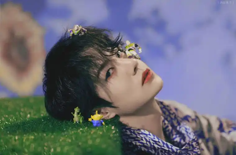 可不可以分享王一博的全屏壁纸