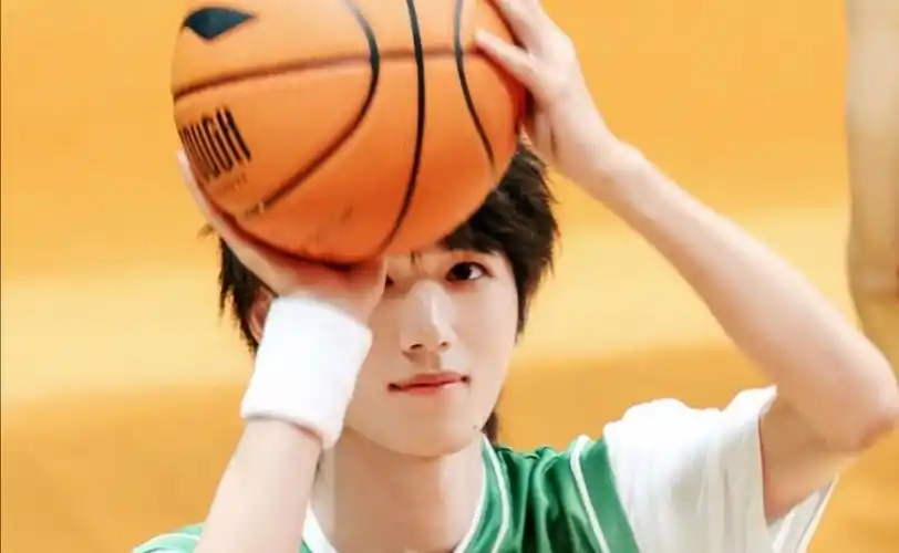 【宋亚轩】夏日运动会《篮球环节》小宋cut 小宋打满全场,助攻 篮板都