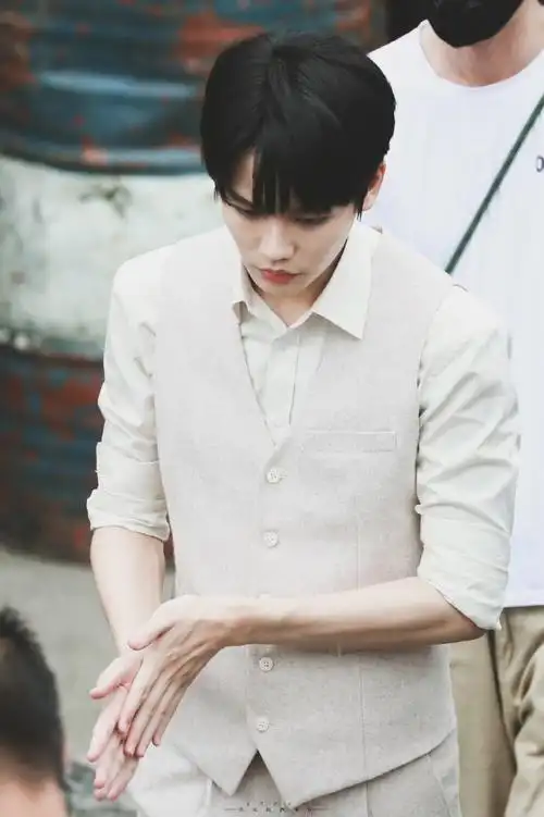 一见倾心林彦俊