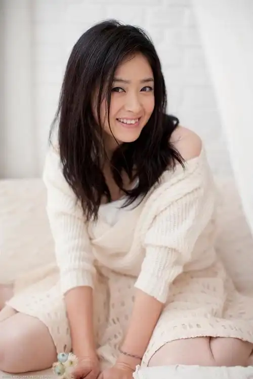 演员蒋欣最美的照片曾经饰演的华妃娘娘令人难忘