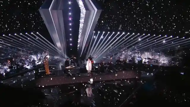 五位学员登上《2022好声音总决赛巅峰之夜》的舞台!