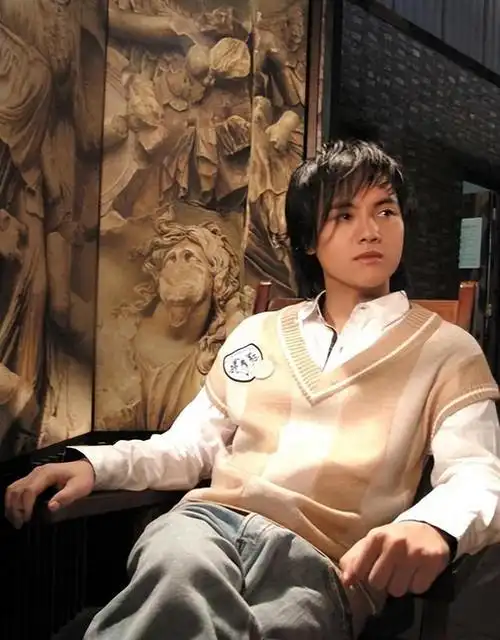 闪耀于人们视野的名字,郑源.