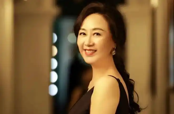 三八妇女节,遇见女性之美 | 演员吴玉芳的人生,如此美妙