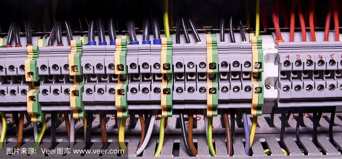 用于工业电子的特写接线连接器或接线盒.接线盒.工业实力情况