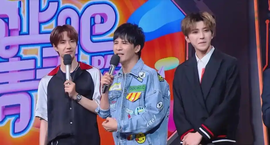 大家都对蔡徐坤说的情话感到油腻,但有谁注意到王一博的表情?