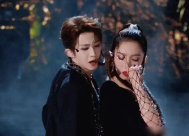 刘宇孟美岐贴身跳舞男方绅士手太博好感女方反应却很意外