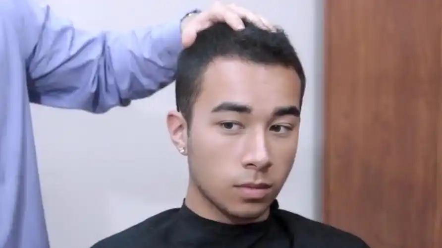 男生留"短寸"发型简直不要太帅气,干净利落,2019年很值得一剪