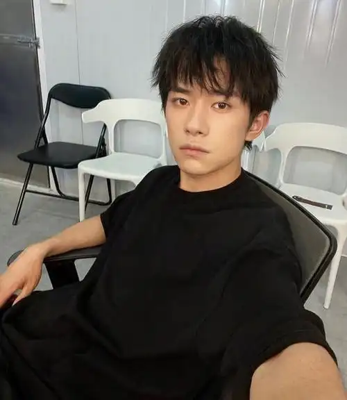 肖战呼声高,王一博,王鹤隶上榜,他票房破754亿|王俊凯|易烊千玺|综艺