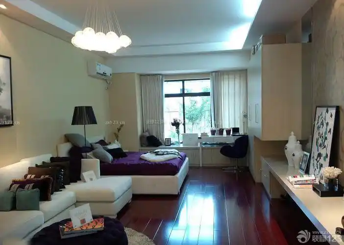 现代风格小户型客厅卧室一体装修案例图