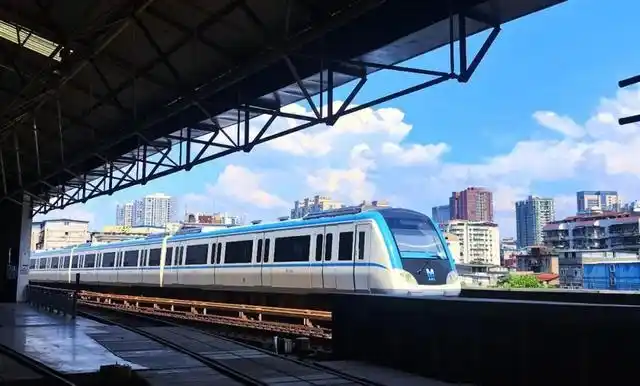 唯美震撼!武汉地铁摄影大赛"晒"出地铁改变生活