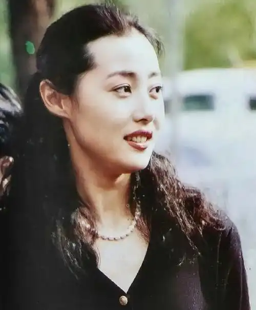 刘蓓:当了张若昀两次后妈,容忍张健的"花心",她到底图什么?