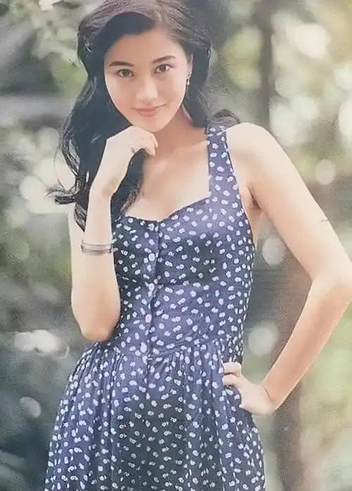 50张最美港姐李嘉欣旧照欣赏,石破天惊的美可不是吹的