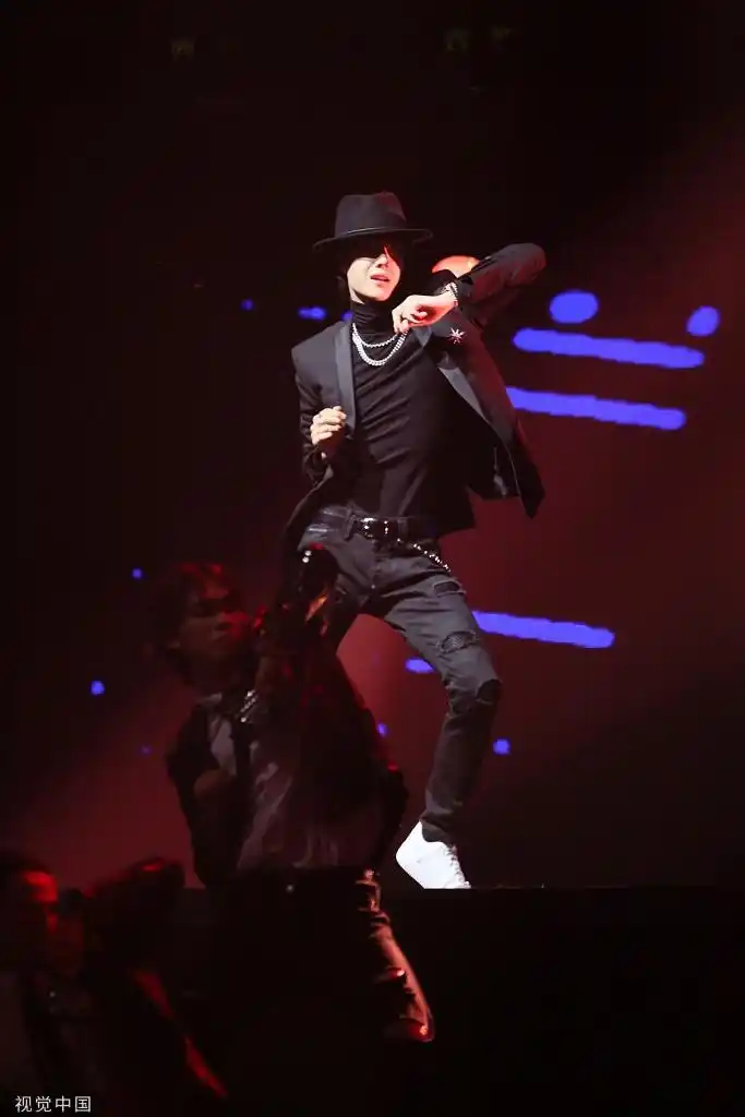 王一博舞台造型什么水平 zt - 虎扑社区