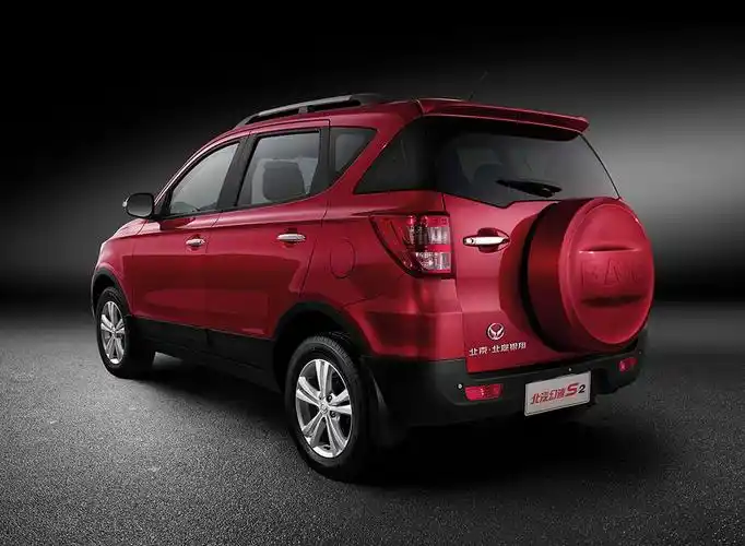 北汽幻速s2后45度