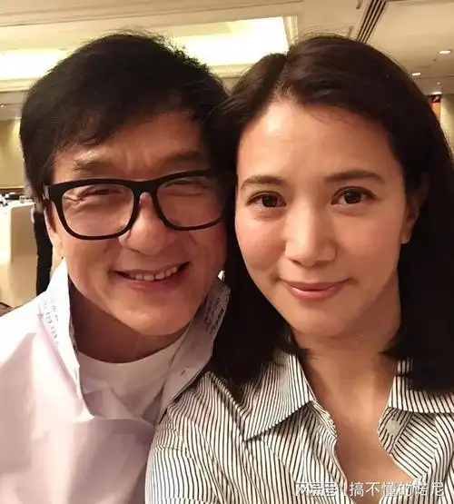 被低估34年的袁咏仪终于熬出头了