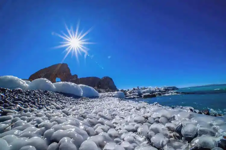听说只有运气极好的人才能看见圣象天门这样的景色