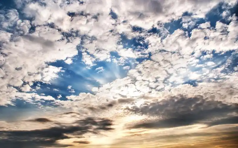 蓝天白云唯美风景电脑壁纸