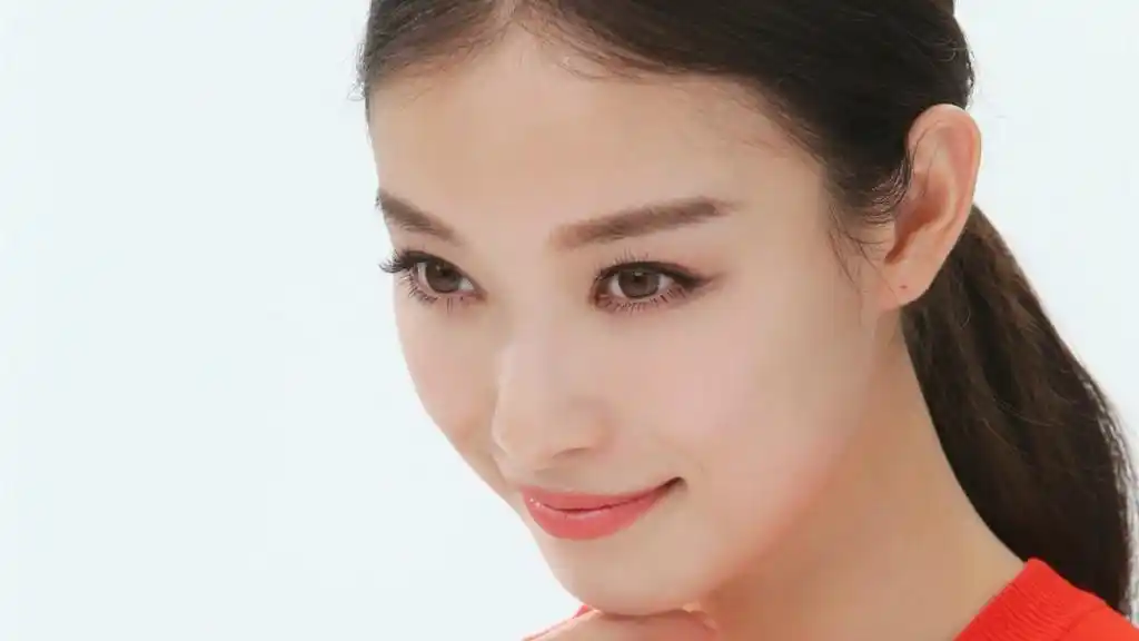 时尚美女倪妮可爱写真,高清壁纸图片,大陆明星-回车桌面