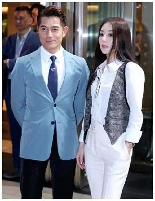 赛马|方媛|郭富城_新浪新闻