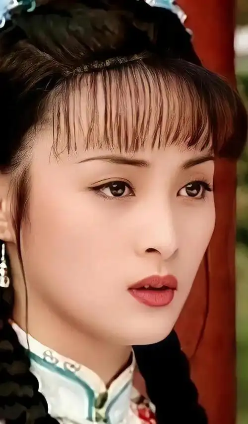 绝美壁纸年轻时的蒋勤勤有多美