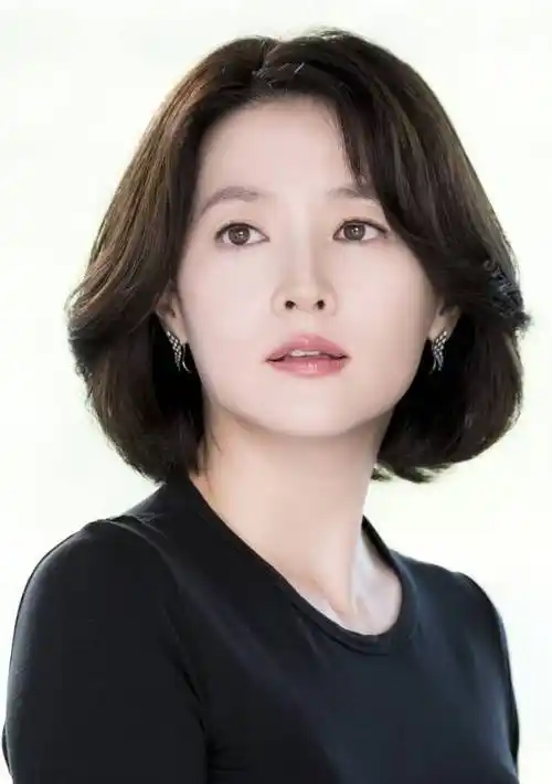 师任堂:光的日记徐智允