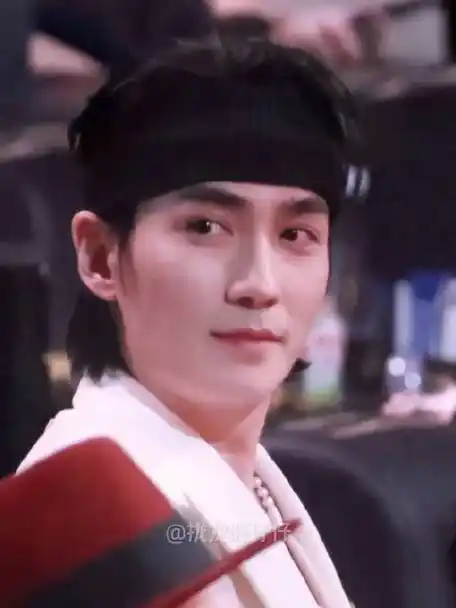 朱一龙##朱一龙微博之夜##朱一龙微博king##朱一龙发带