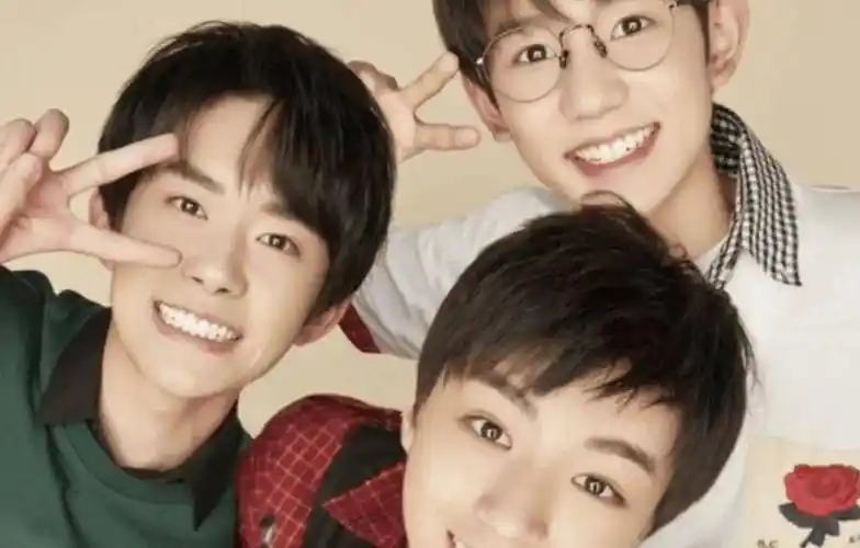 原创有种兄弟情叫王俊凯易烊千玺你拍新综艺我义不容辞为你打call