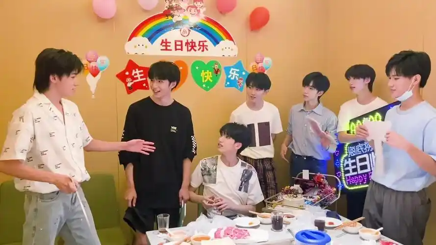 时代少年团严浩翔16岁生日快乐