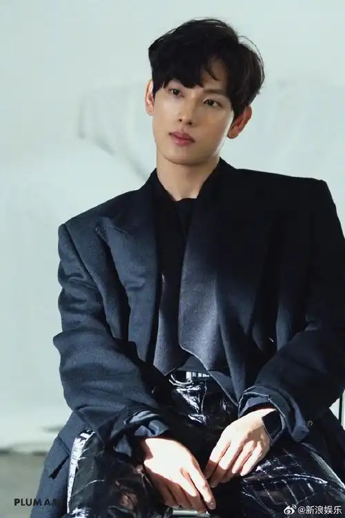 宋仲基(1985年)《太阳的后裔》《文森佐》《财阀家的小儿子》