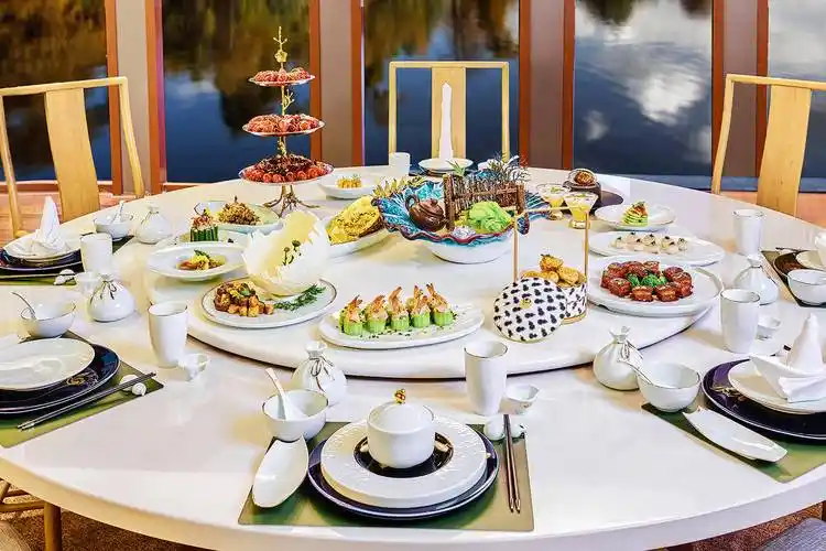 夏之宴 | 美食,美器,美景三重奏_大自然_中国_餐桌