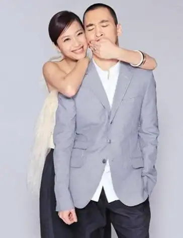 王朔被她迷得不行,张亚东为她抛弃高圆圆,她的魅力是有多大