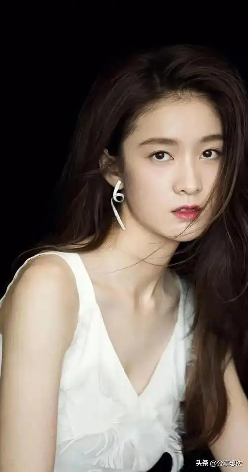 张雪迎明星壁纸(15)_网易订阅