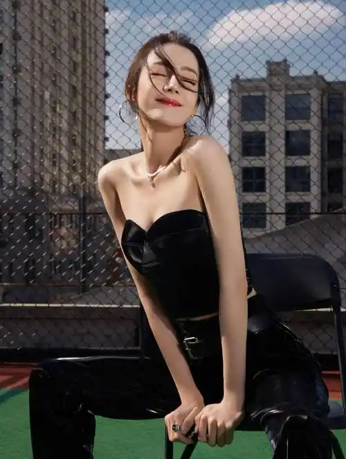 迪丽热巴又美出新高度!