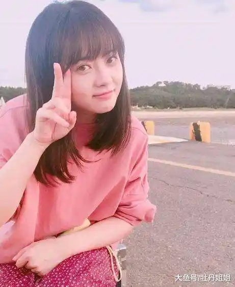 与刘亦菲抢宋承宪的高雅拉胖成球私照仙气十足却一胖毁所有