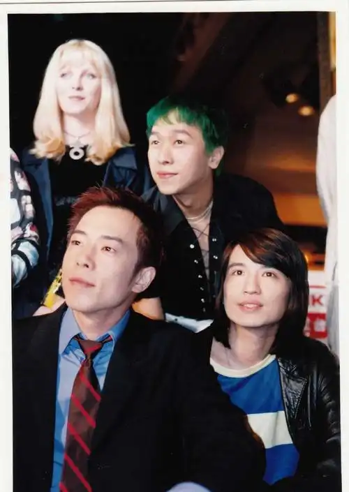 96年4月14日 beyond三子出席国际颁奖典礼