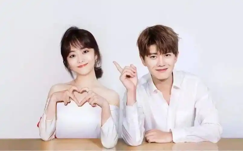 任嘉伦谭松韵当年合作锦衣之下的原因_cp_陈晓_男女