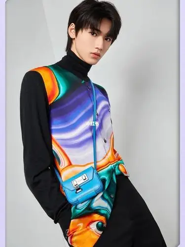 宋亚轩xdior最新广告大片