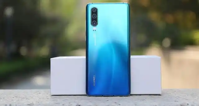 1,华为p30这款手机是不支持无线充电的,而同期发布的华为p30 pro是